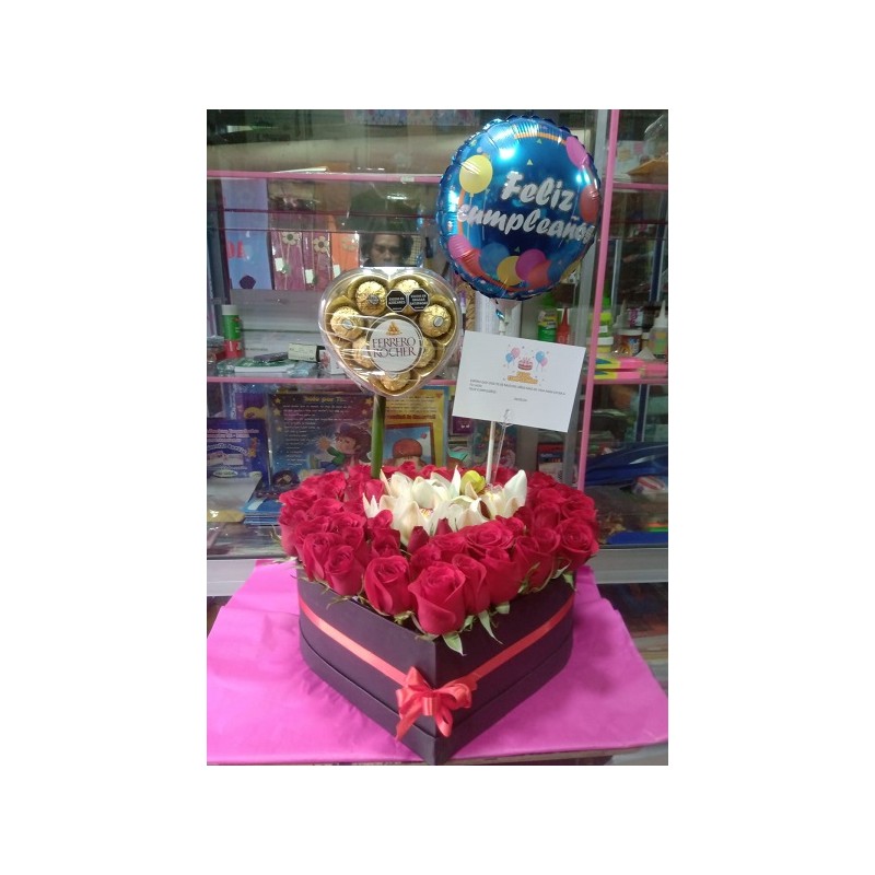 Caja corazón con Ferrero corazón 05